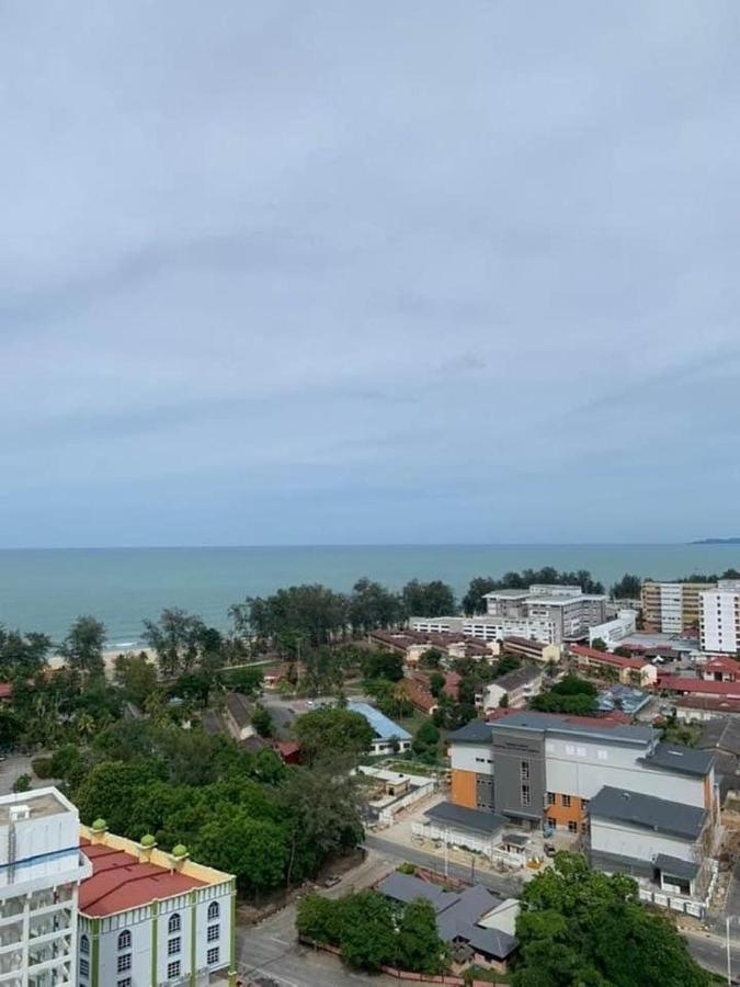 Dnaura Homestay Batu Buruk Terengganu Kuala Terengganu Exterior photo